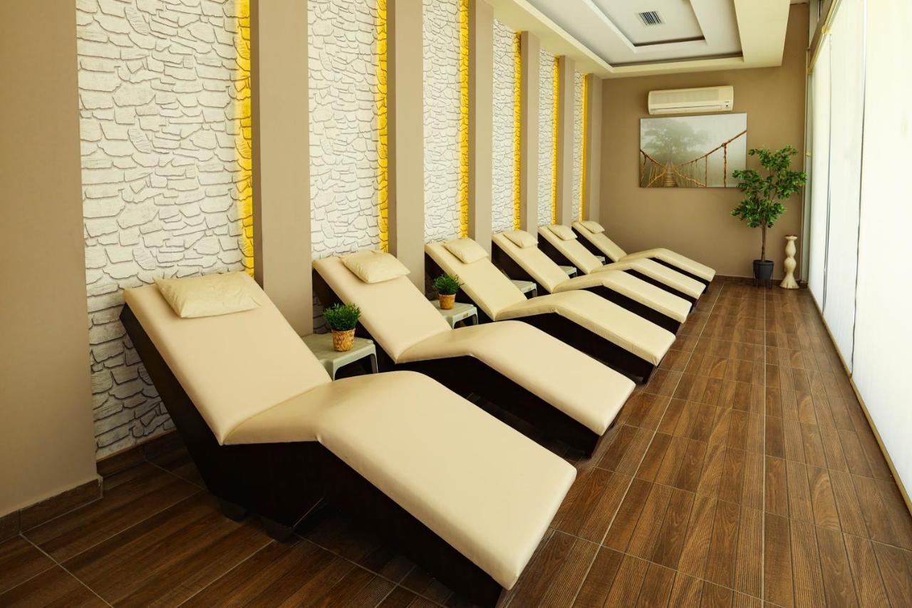 Crystal Centro Resort - Ultimate All Inclusive Antalia Esterno foto