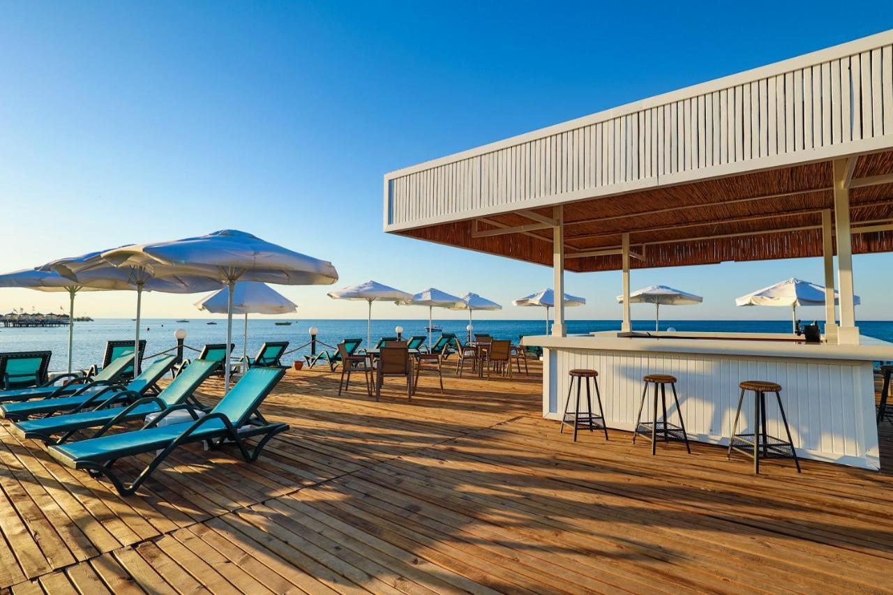 Crystal Centro Resort - Ultimate All Inclusive Antalia Esterno foto